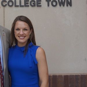 Meet your Posher, Caroline